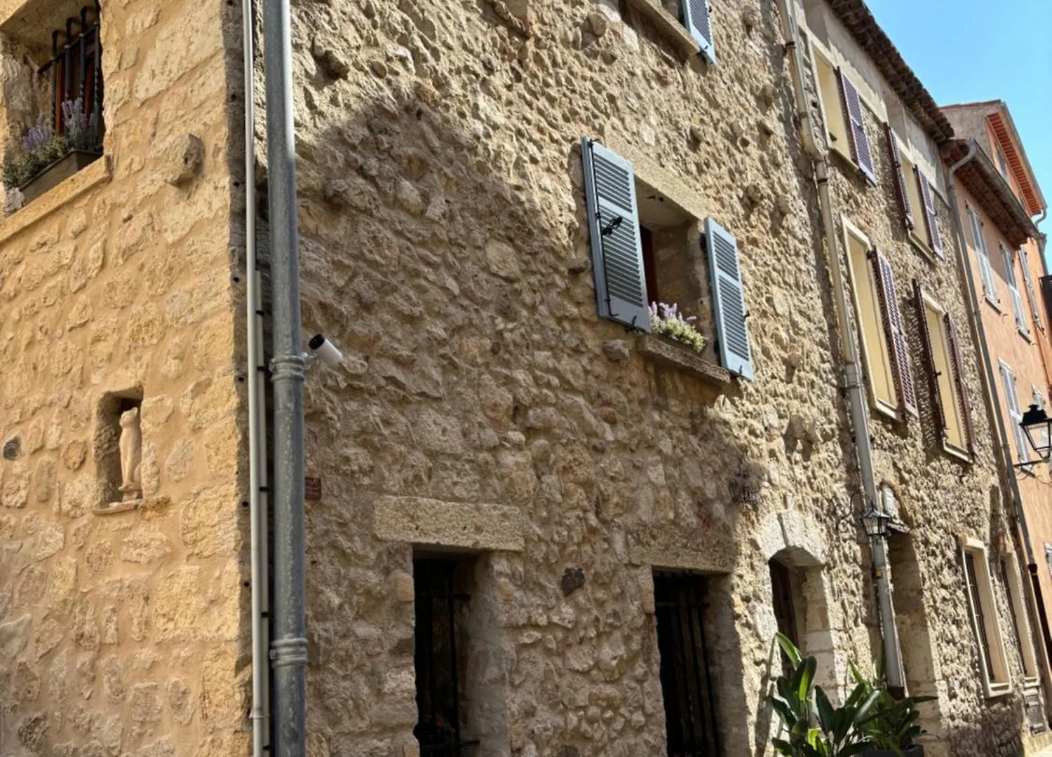 La Pablita, Vieil Antibes, Remparts Lägenhet 0*, Antibes