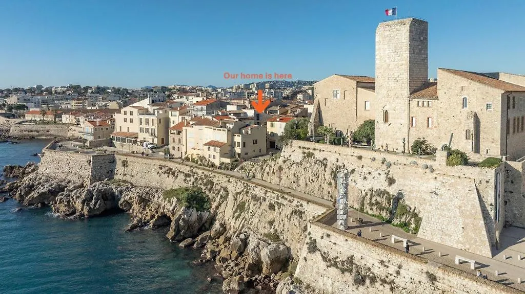 La Pablita, Vieil Antibes, Remparts Lägenhet 0*, Antibes Frankrike